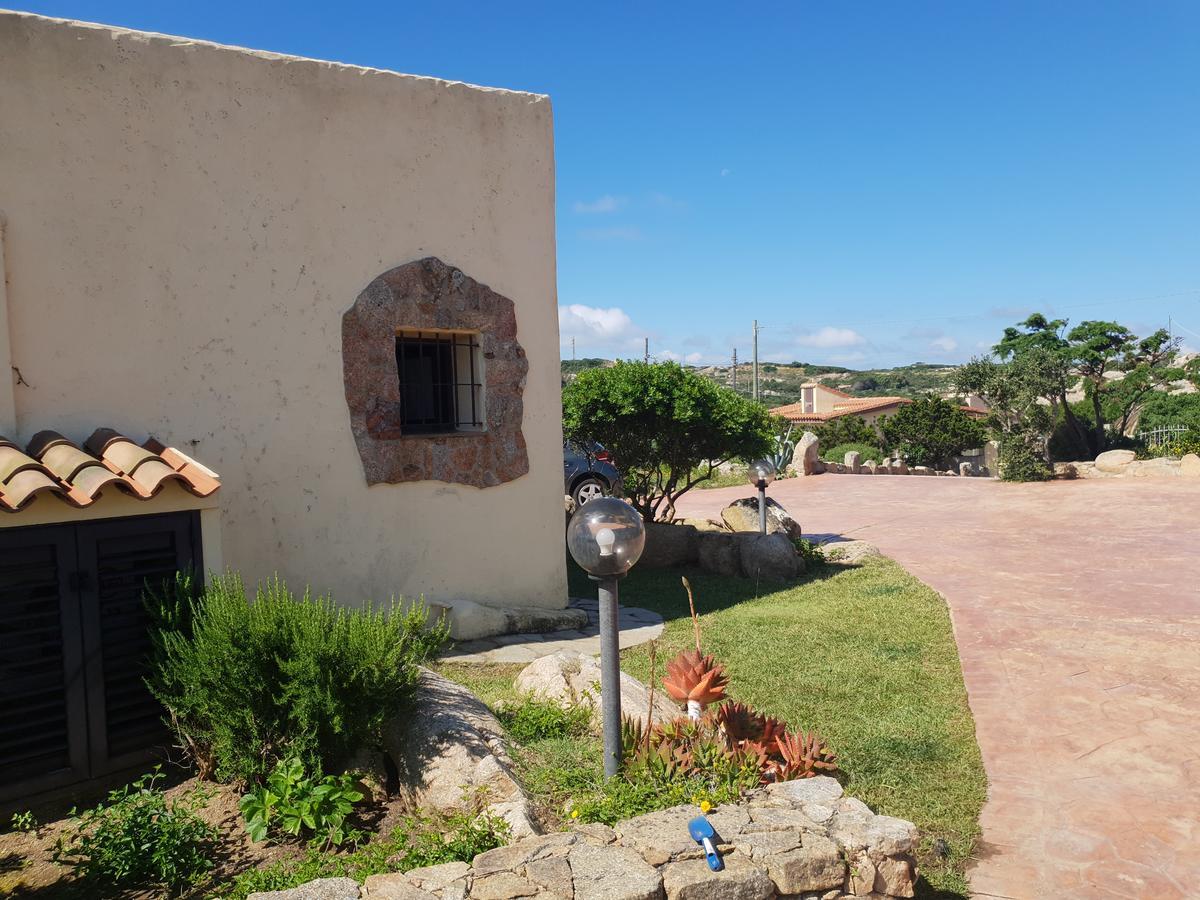 Villa Sprafundu ラ・マッダレーナ エクステリア 写真