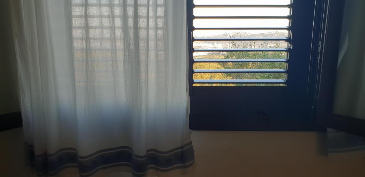 Villa Sprafundu ラ・マッダレーナ エクステリア 写真